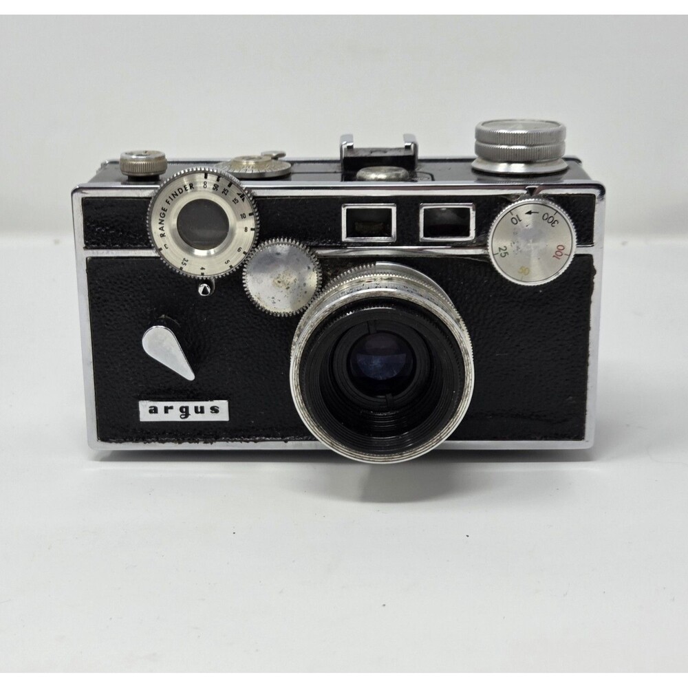 Argus C3 "The Brick" 35mm Rangefinder Camera Coated Cintar Lens Case Manual